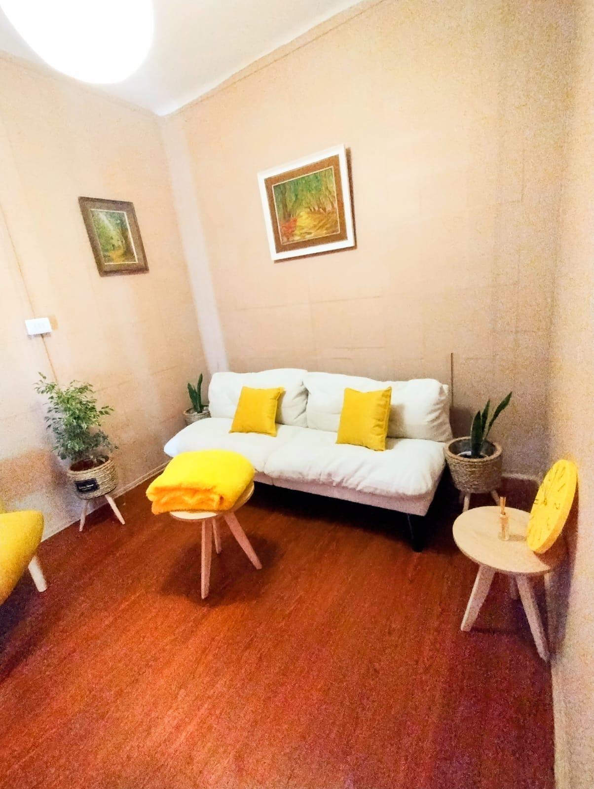 Sala Amarilla 3